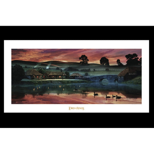 WETA - The Lord of the Rings Trilogy - Art Print - Return to the Green Dragon Inn