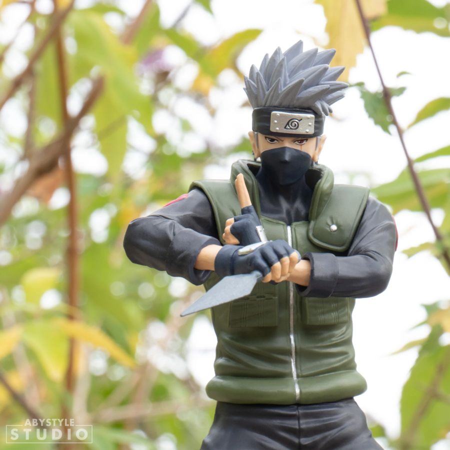 Naruto - Kakashi 1.10 Scale Figure