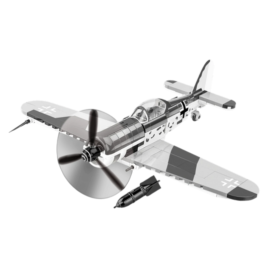 World War 2 - Focke-Wulf FW 190 F-8 Brick Kit (170 Pieces)