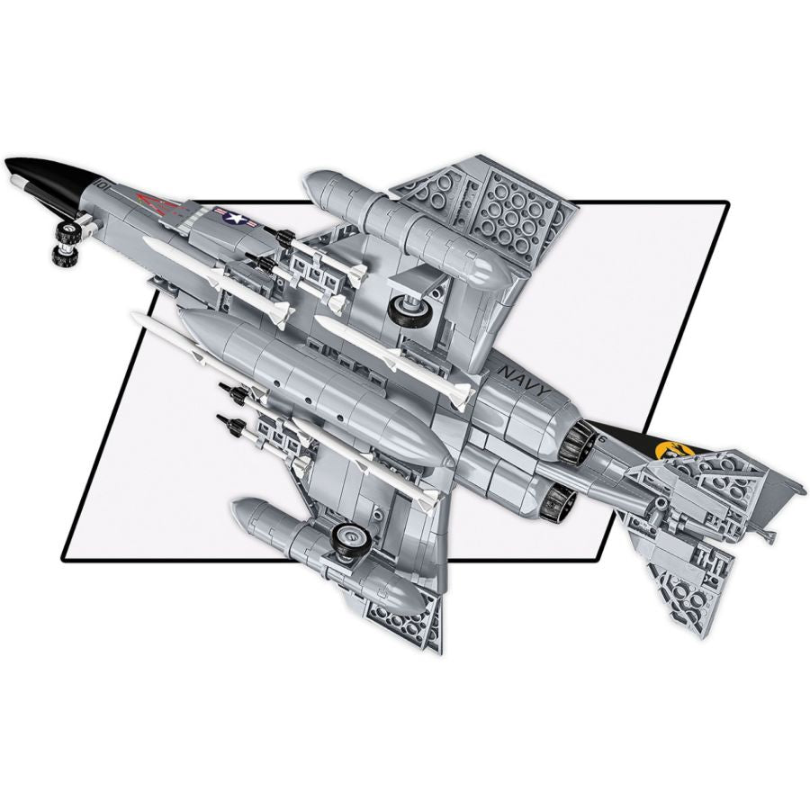 Armed Forces - F-4 Phantom II (703 Pcs)