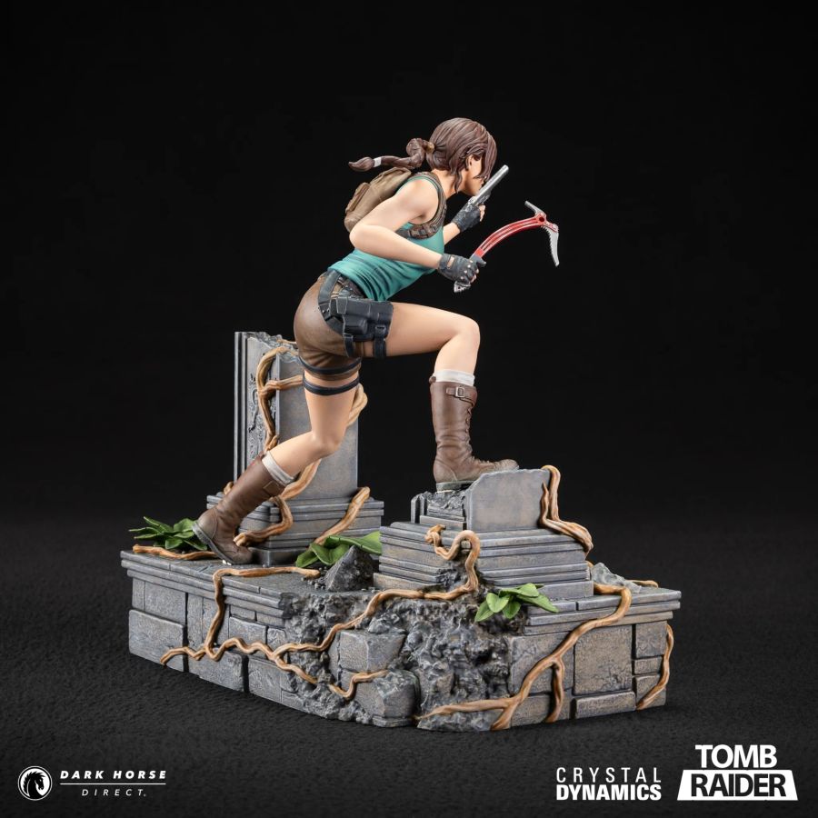 Tomb Raider - Lara Croft PVC Statue
