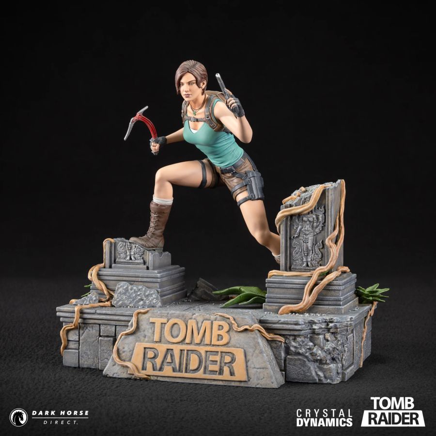 Tomb Raider - Lara Croft PVC Statue