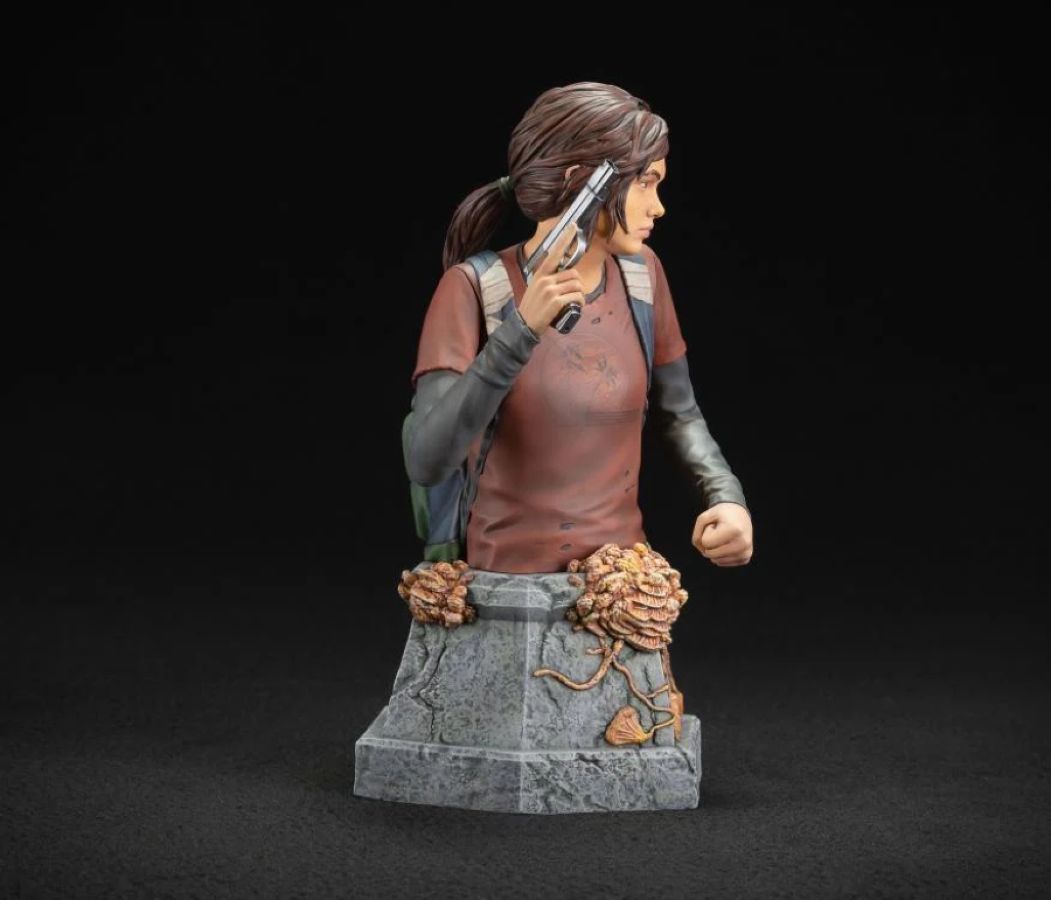 The Last of Us - Ellie with Handgun Bust