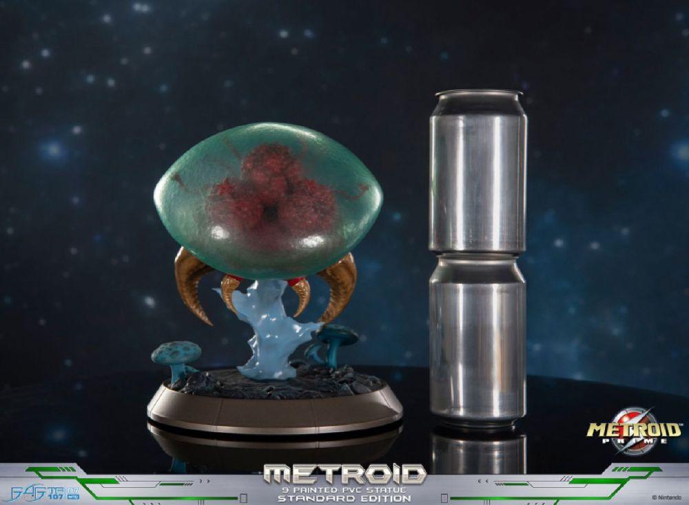Metroid Prime - Metroid 9" PVC Statue