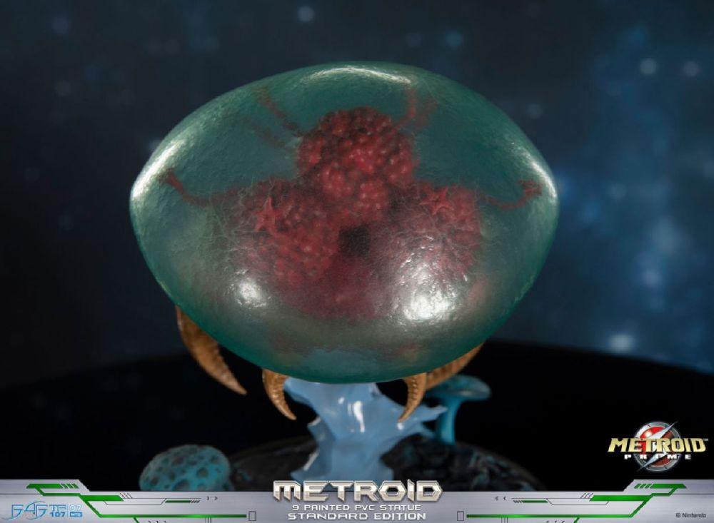 Metroid Prime - Metroid 9" PVC Statue