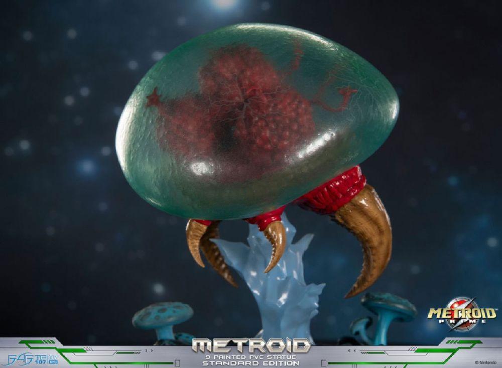 Metroid Prime - Metroid 9" PVC Statue