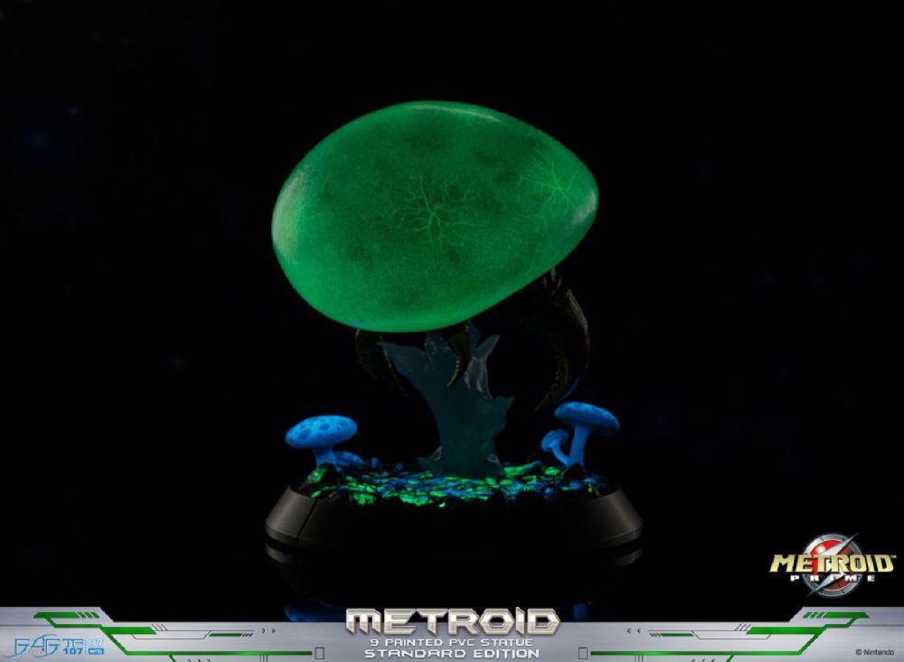 Metroid Prime - Metroid 9" PVC Statue