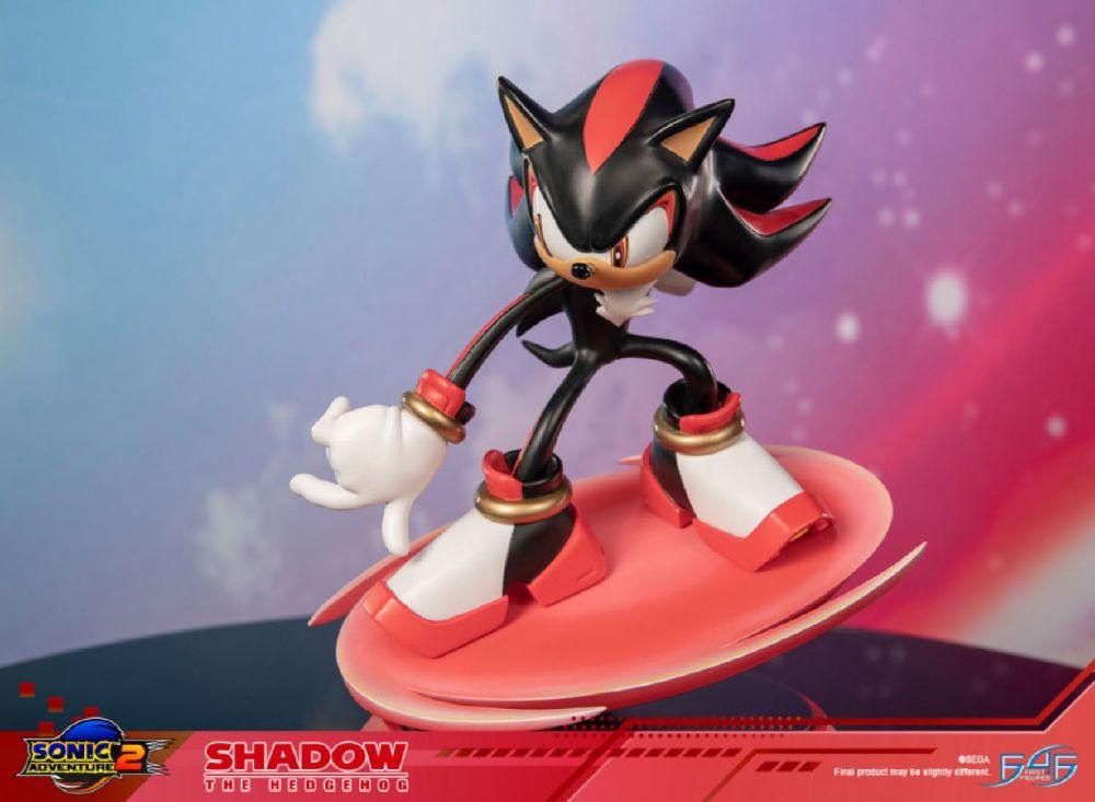 Sonic: Sonic Adventure 2 - Shadow the Hedgehog Resin Figure