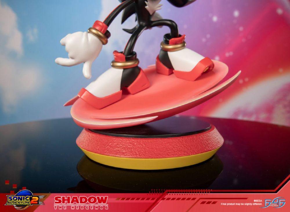 Sonic: Sonic Adventure 2 - Shadow the Hedgehog Resin Figure