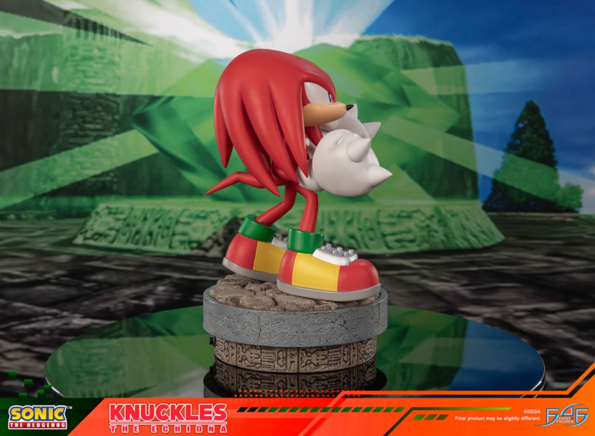 Sonic the Hedgehog - Modern Knuckles Statue