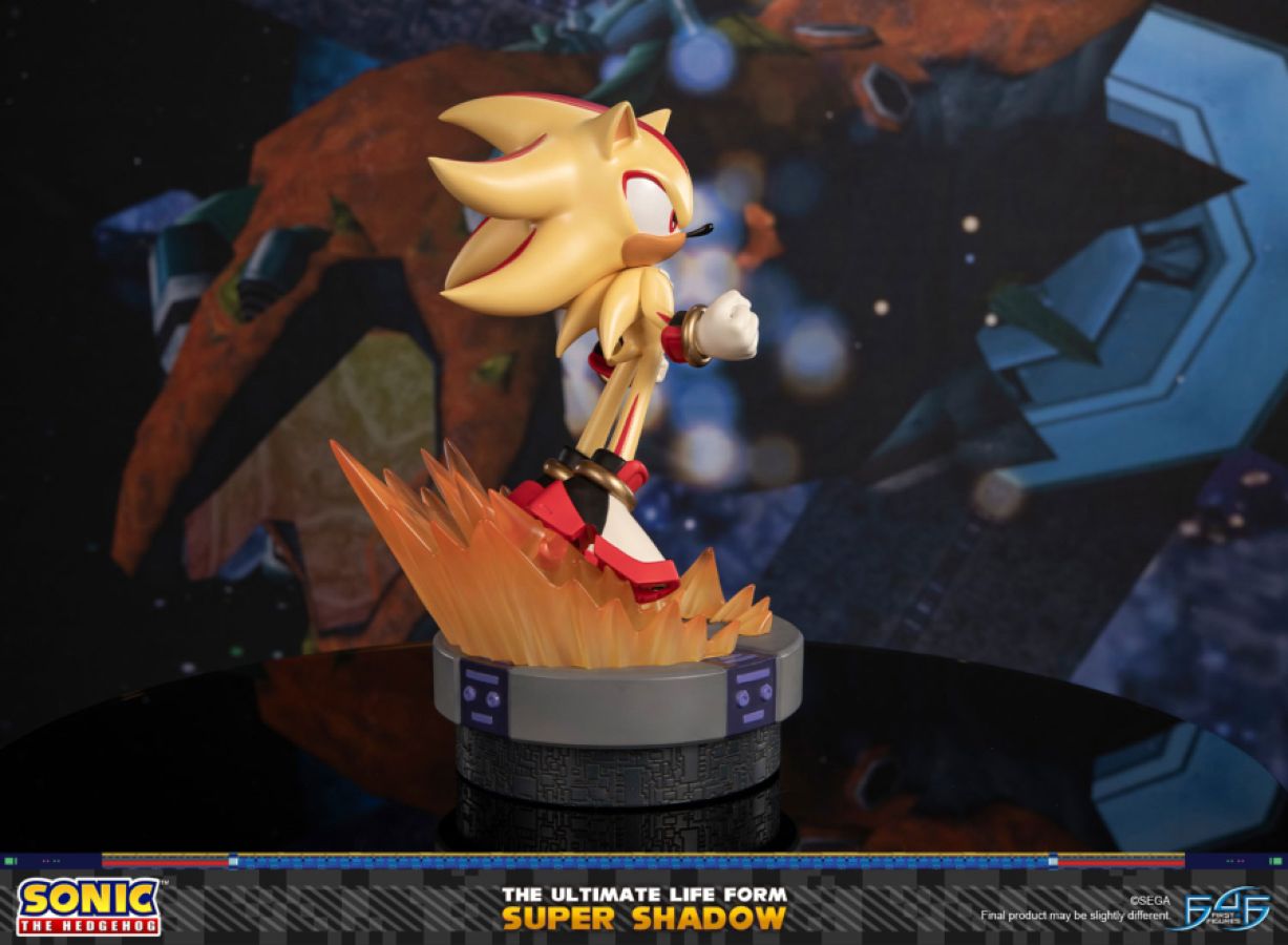 Sonic The Hedgehog - Super Shadow: The Ultimate Life Form Statue