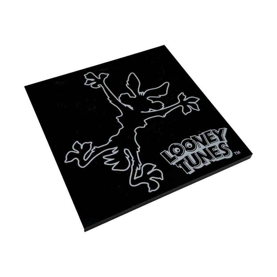 Looney Tunes - Acme Anvil Scaled Prop Replica