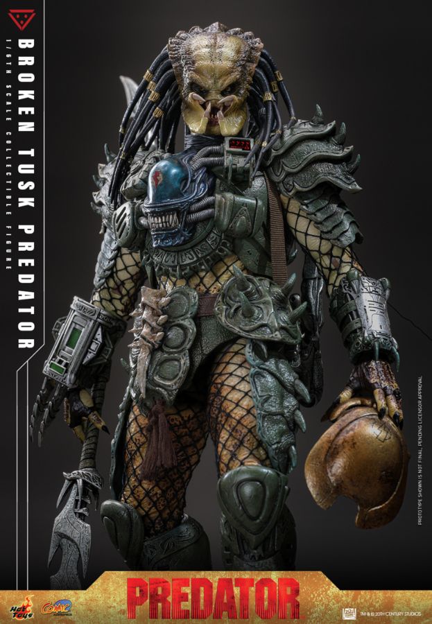 Predator - Broken Tusk Predator 1:6 Scale Collectable Action Figure