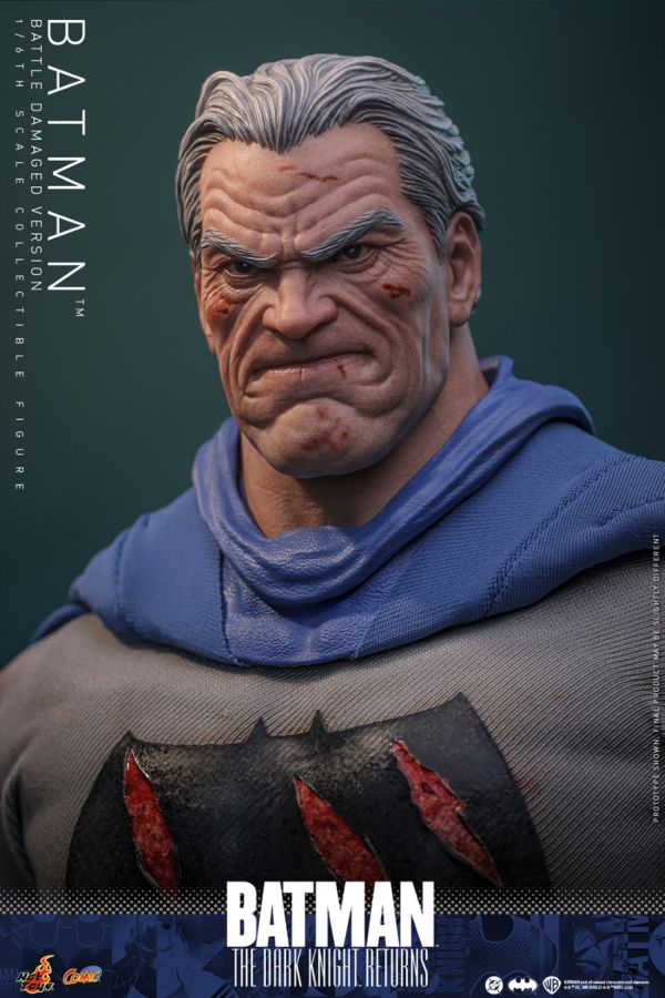 Batman: The Dark Knight Returns - Batman (Battle Damaged) 1:6 Scale Collectible Action Figure