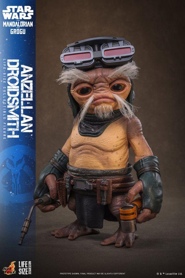 The Mandalorian & Grogu (2026) - Anzellan Droidsmith 1:1 Scale Collectible Action Figure