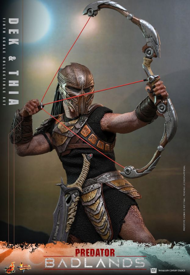Predator: Badlands - Dek and Thia 1:6 Scale Collectable Action Figure Set