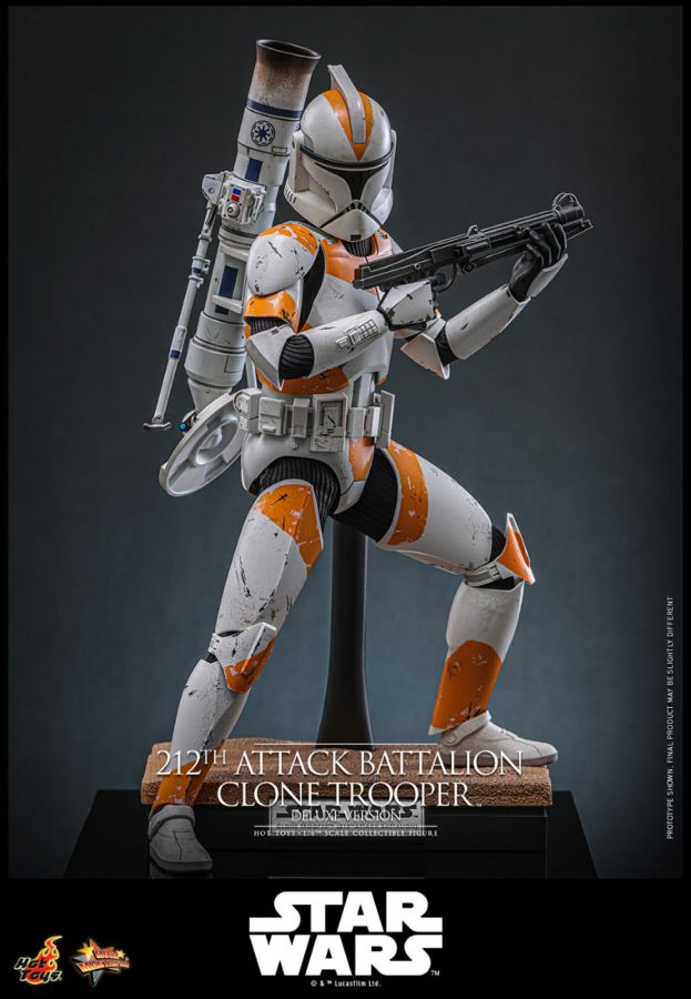Star Wars - 212th Attack Battalion Clone Trooper Deluxe 1:6 Scale Collectible Action Figure