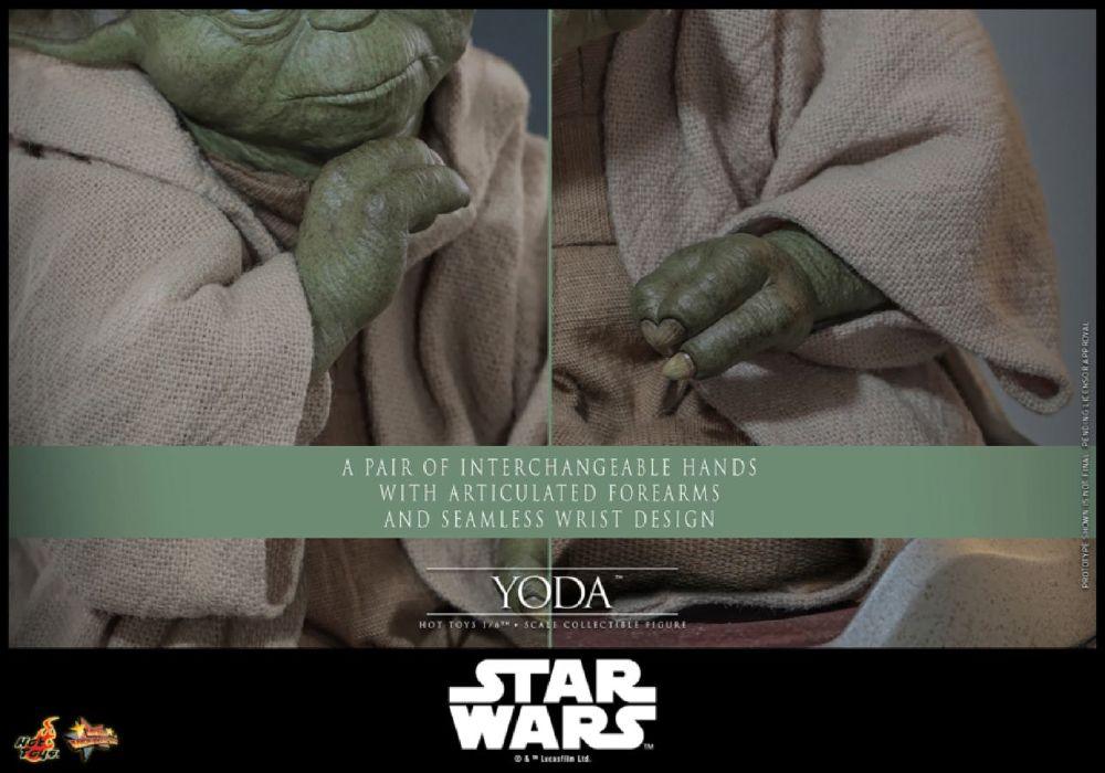 Star Wars - Yoda 1:6 Scale Collectable Action Figure