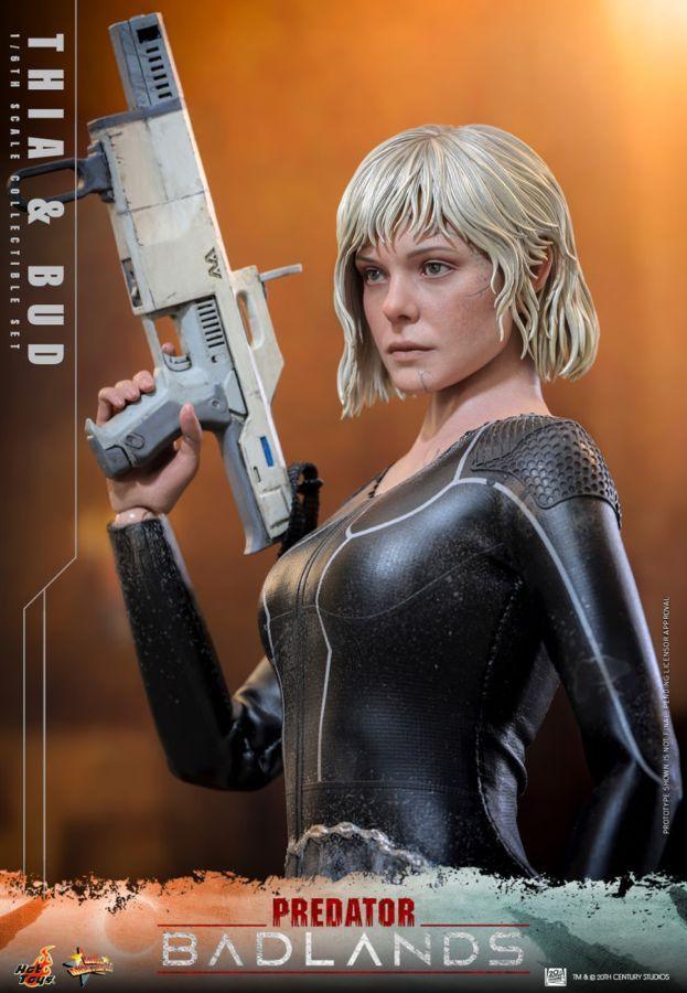 Predator: Badlands - Thia and Bud 1:6 Scale Collectible Action Figure