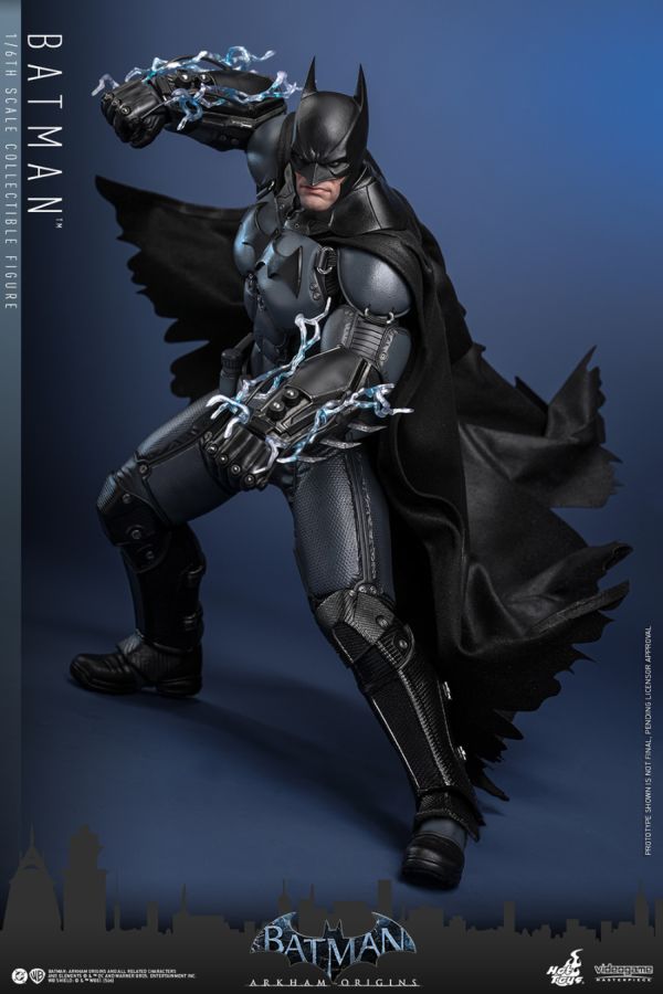 Batman: Arkham Origins - Batman 1:6 Scale Collectable Action Figure