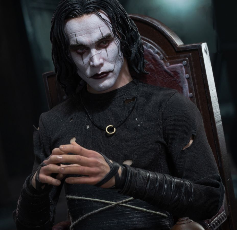 The Crow - Eric Draven (Standard Edition) 1:6 Scale Collectible Action Figure