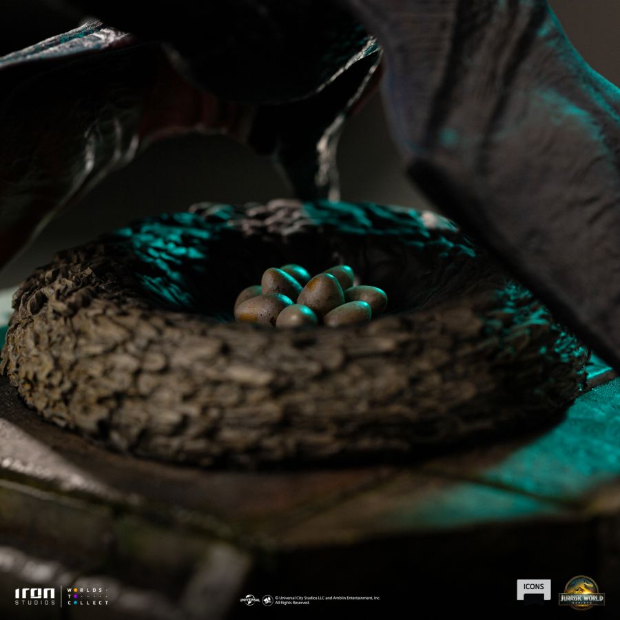 Jurassic World - Quetzalcoatlus Icons Statue