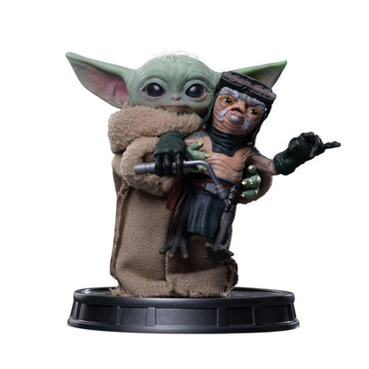 The Mandalorian & Grogu (2026) - Grogu No Squeezy Statue