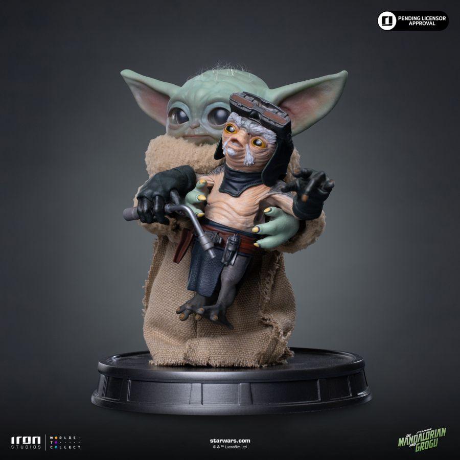 The Mandalorian & Grogu (2026) - Grogu No Squeezy Statue