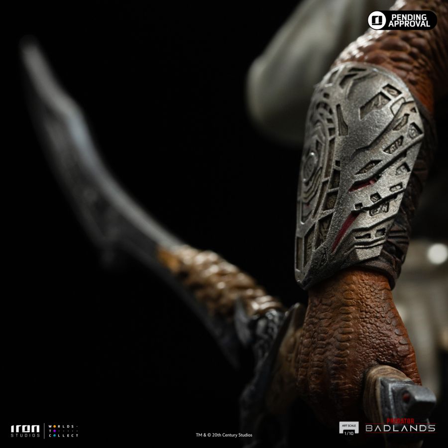Predator: Badlands - Predator Dek & Thia 1:10 Scale Statue