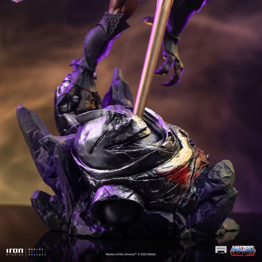 Masters of The Universe -Buzz-Off Art Scale 1:10 Scale Statue
