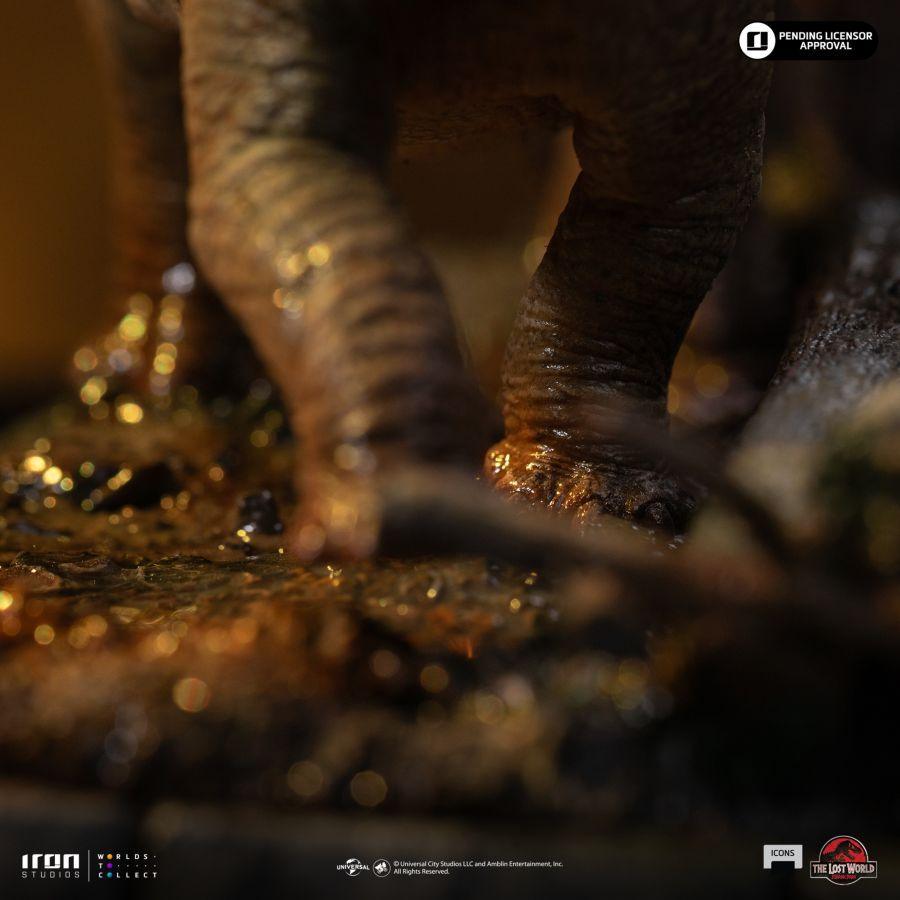 Jurassic Park: The Lost World - Stegosaurus Icons Statue