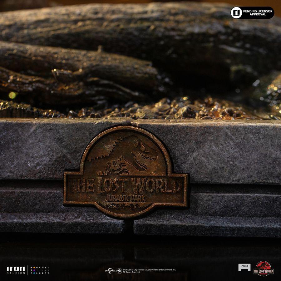 Jurassic Park: The Lost World - Stegosaurus Icons Statue