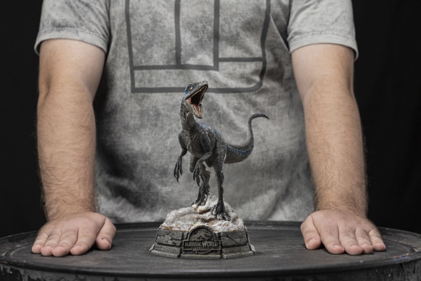 Jurassic World 3: Dominion - Blue 1:10 Scale Statue