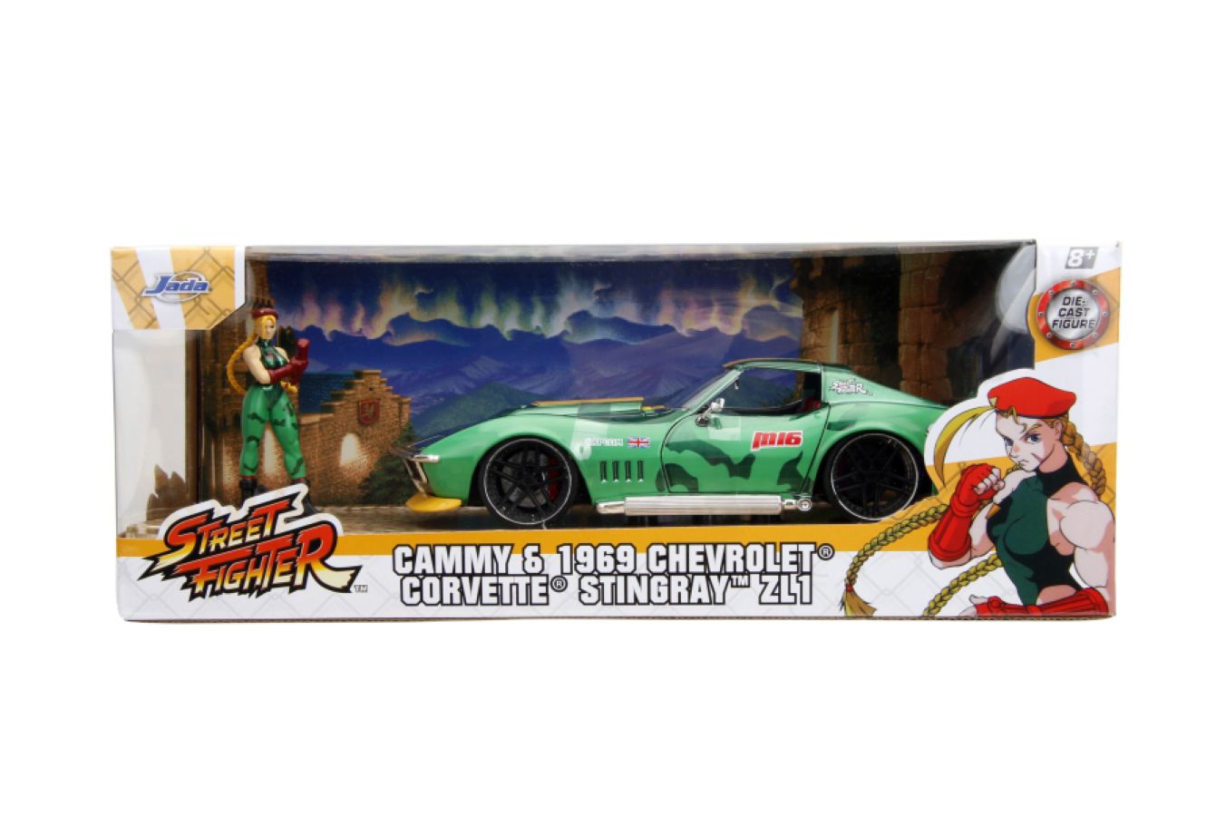 Street Fighter - Chevrolet Corvette Stingray ZL1 (1969) 1:22 Scale with Cammy Figure