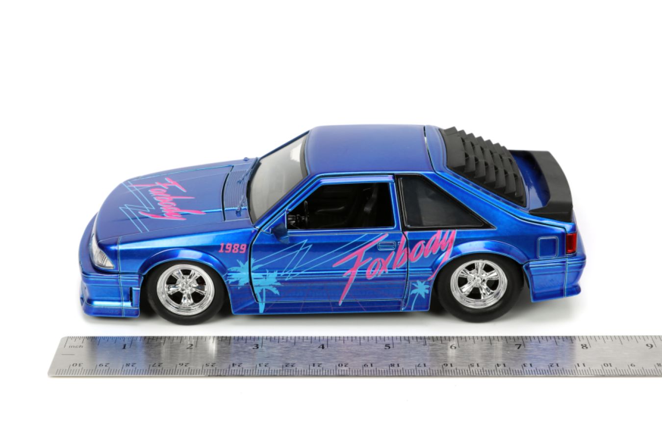 I Love The - 80's 1989 Ford Mustang GT 1:24 Scale