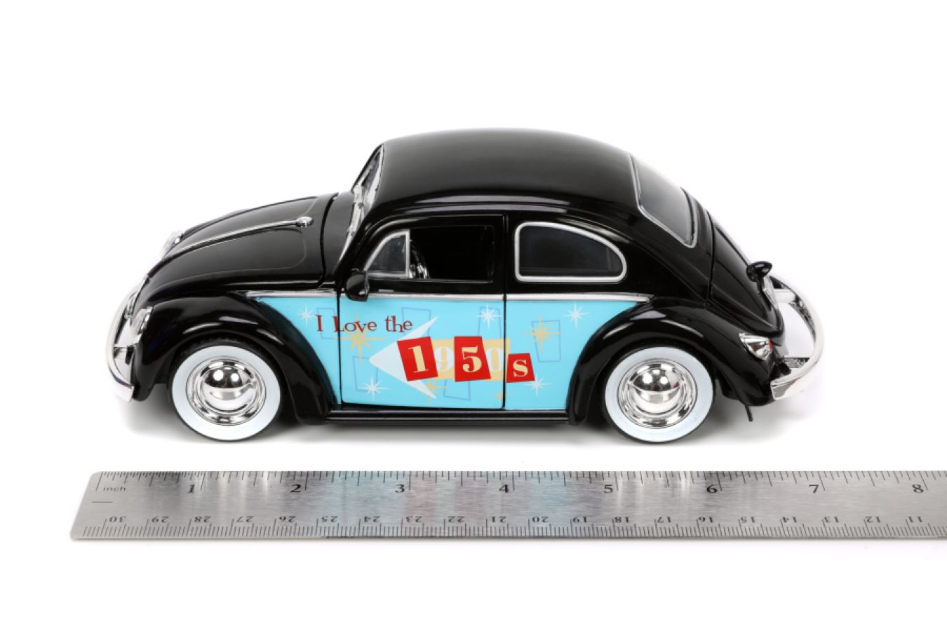 I Love The - 50's 1959 Volkswagon Beetle 1:24 Scale