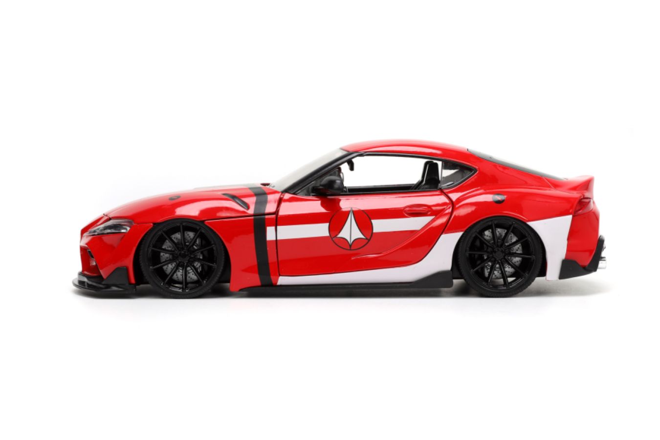Robotech - 2020 Toyota Supra with Miriya 1:24 Scale Set