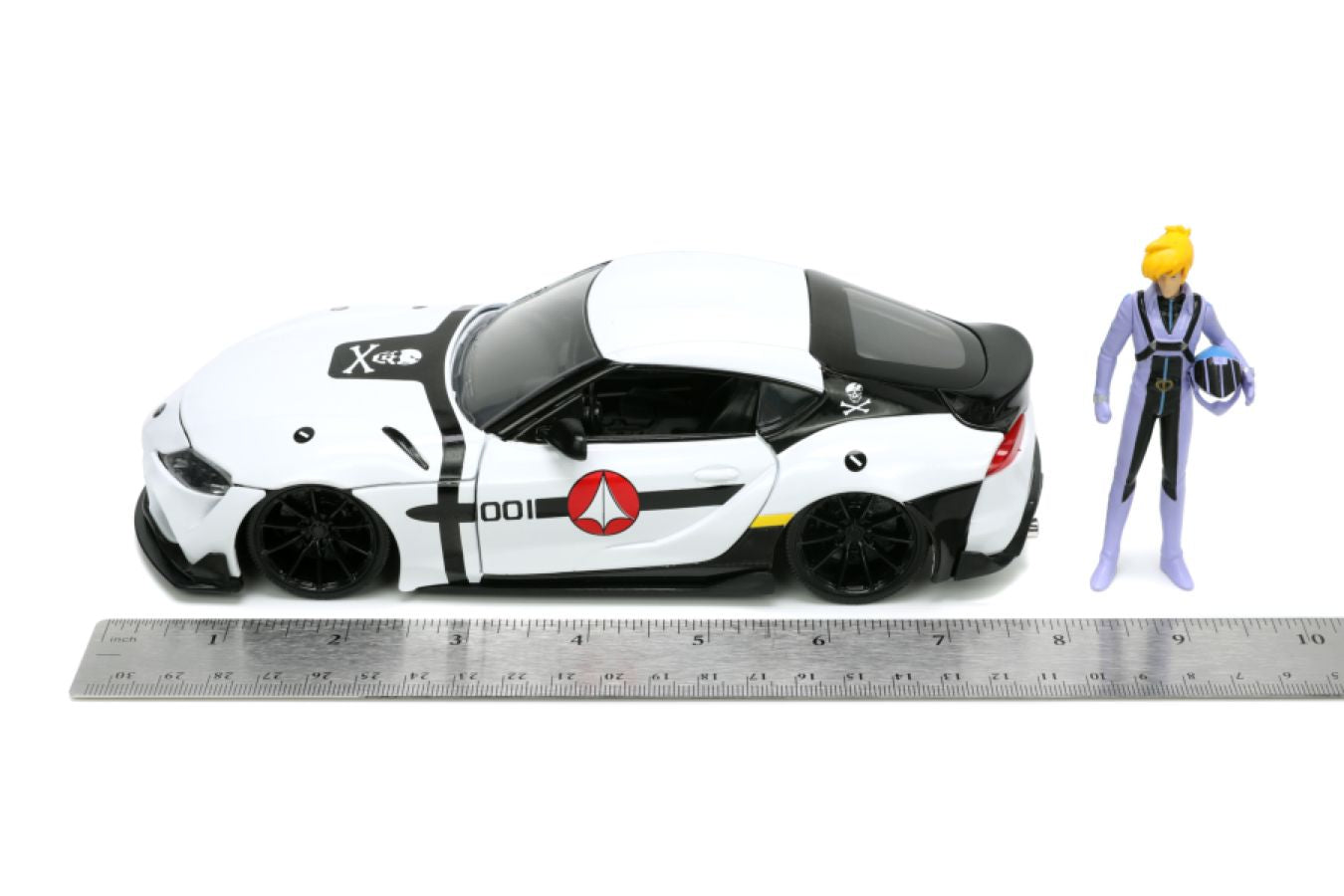 Robotech - Roy Focker & 2020 Toyota Supra 1:24 Scale