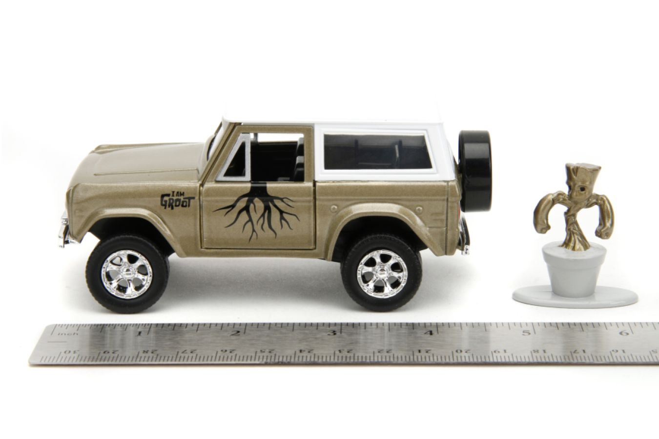 Marvel Comics - 1973 Ford Bronco Hard Top 1:32 Scale Hollywood Ride with Groot Set