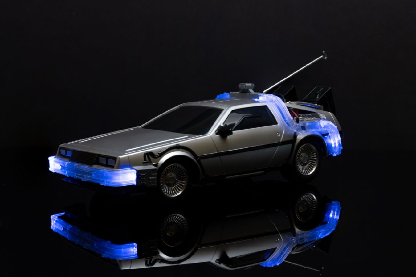 Back to the Future - Time Machine Remote Control 1:16 Scale Vehicle (with Light Up Function)