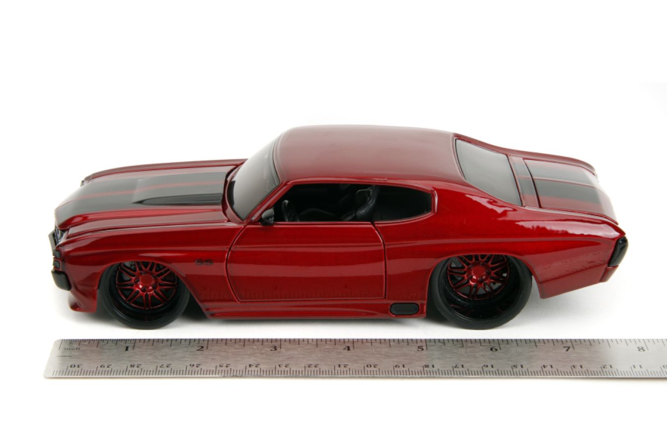 Pink Slips - 1971 Chevrolet Chevelle SS 1:24 Scale Die-Cast Vehicle