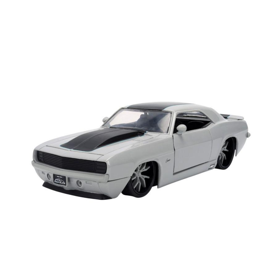 Pink Slips - 1:24 1969 Camaro (White) Diecast Vehicle