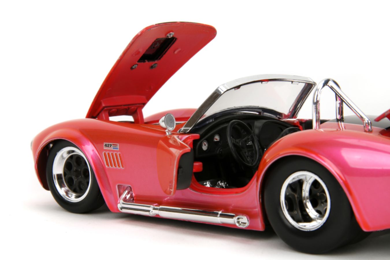 Pink Slips - 1965 Shelby Cobra 427 S/C 1:24 Scale Die-cast Vehicle