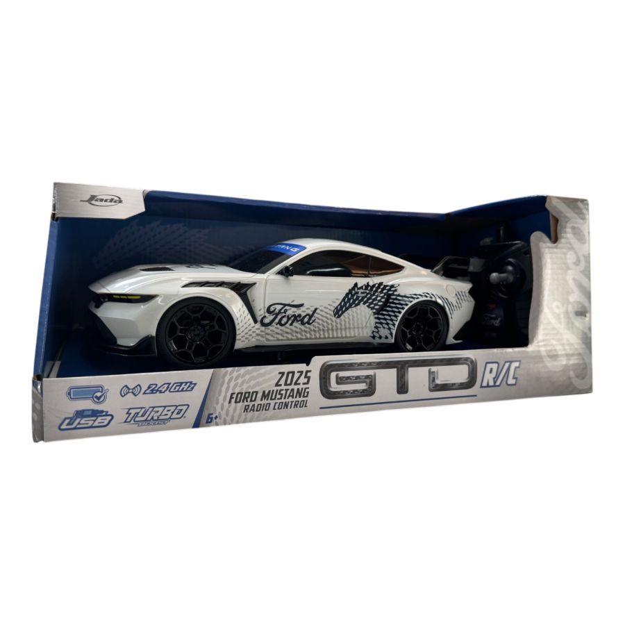 Big Time Muscle - 1:16 2025 Ford Mustang GTD Remote Control Car