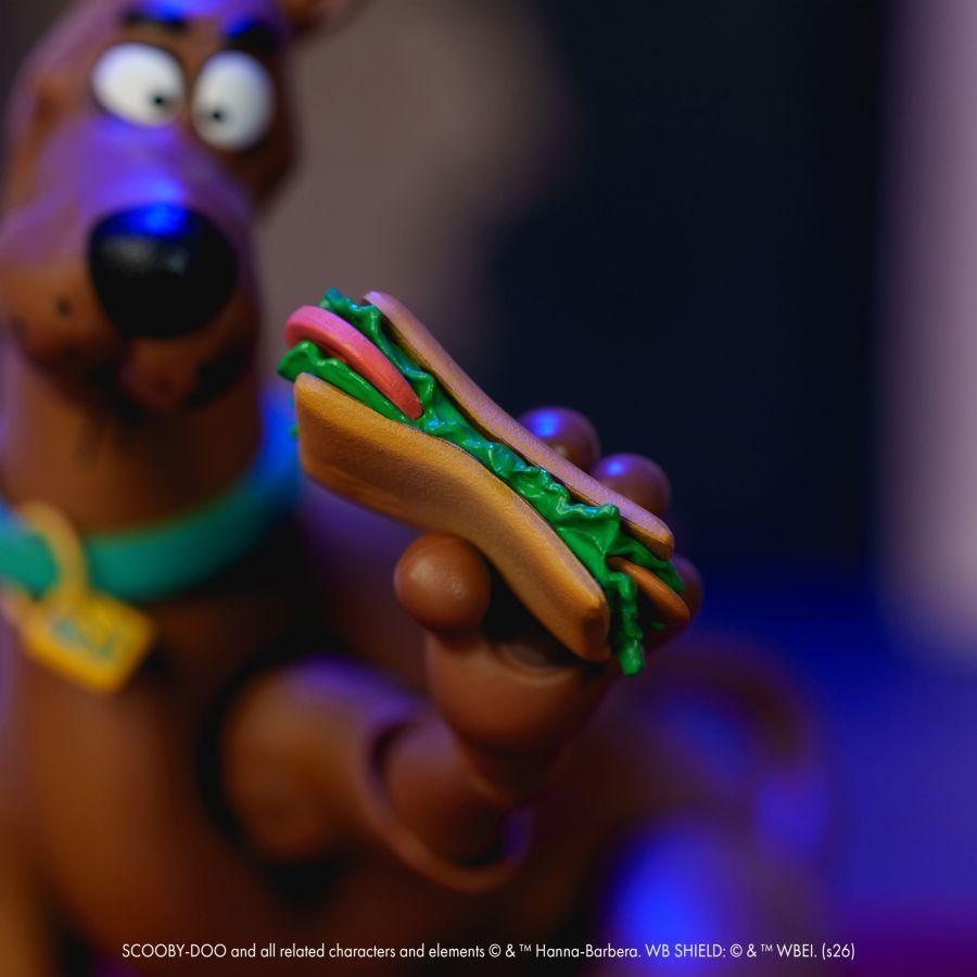 Scooby-Doo! - Scooby-Doo 1:12 Scale Action Figure (Wave 2)
