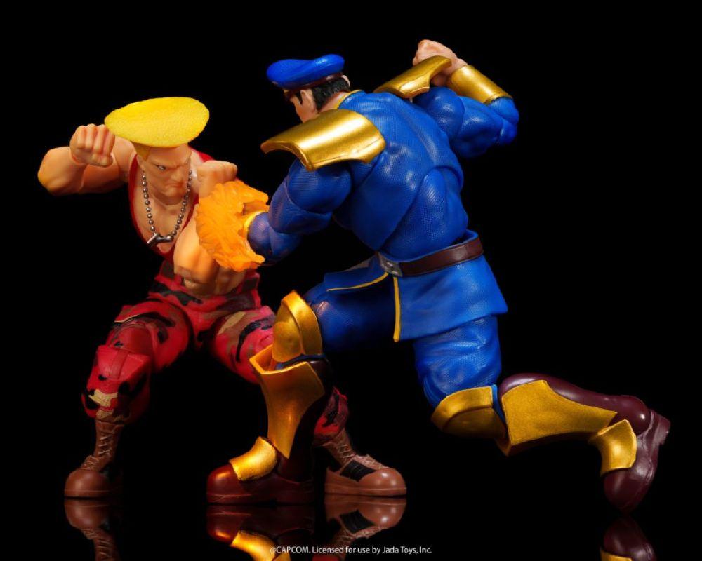 Street Fighter II - 1:12 Guile vs. M. Bison Action Figure 2-Pack