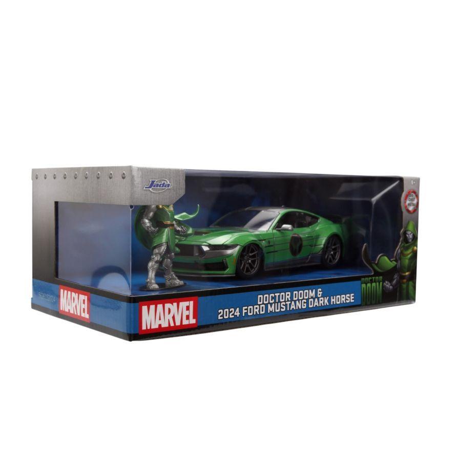 Marvel - 1:24 Doctor Doom Figure with 2024 Ford Mustang Dark Horse Diecast Vehicle