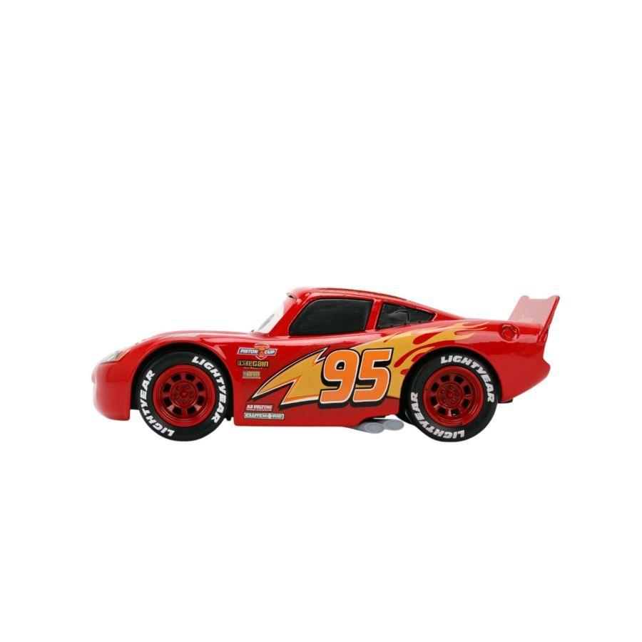 Cars - 1:32 Lightning McQueen Diecast Vehicle