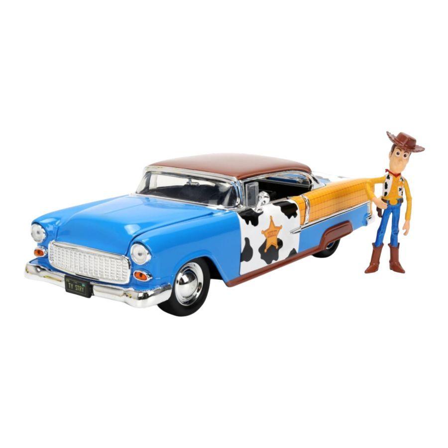 Toy Story - 1:24 Woody Figure with 1955 Chevrolet Bel Air Diecast Vehicle