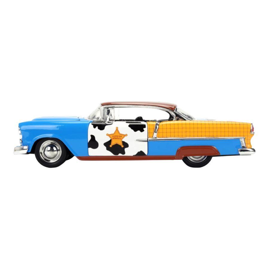 Toy Story - 1:24 Woody Figure with 1955 Chevrolet Bel Air Diecast Vehicle